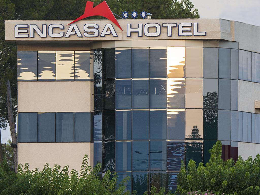 Encasa Hotel Almansa Ngoại thất bức ảnh